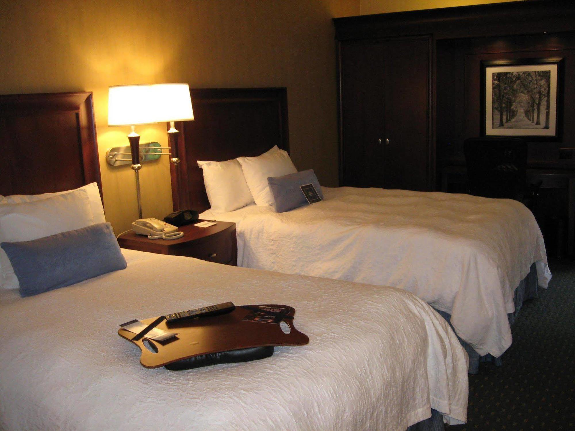Hampton Inn Seattle Airport SeaTac Room photo